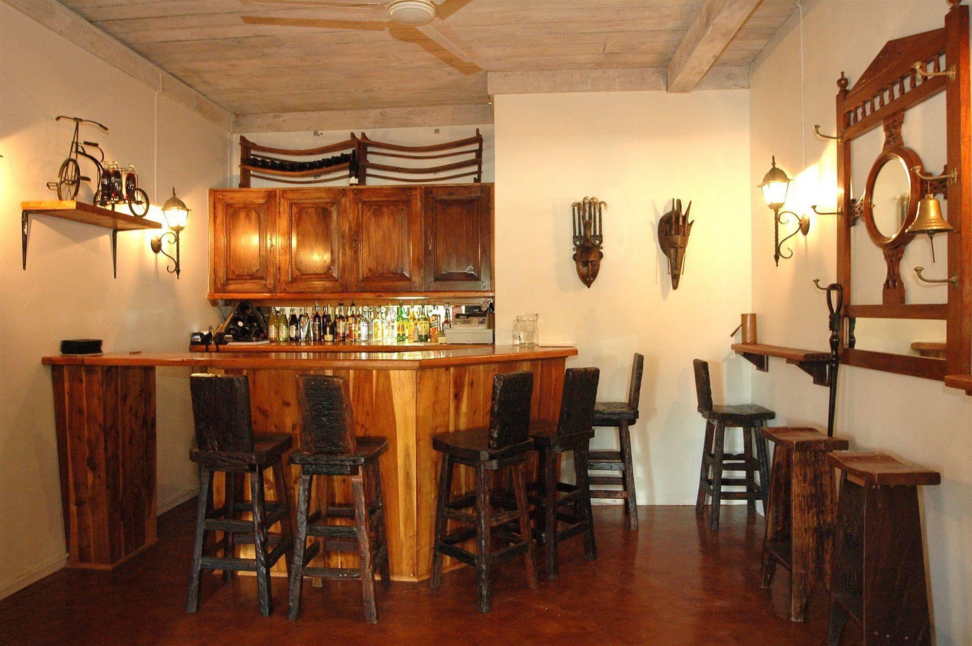 Baleens Hotel Херманус Екстериор снимка
