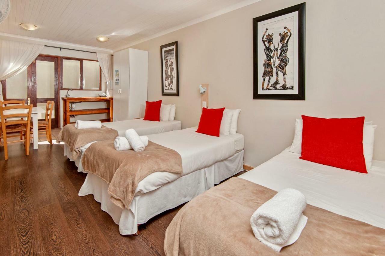 Baleens Hotel Херманус Екстериор снимка